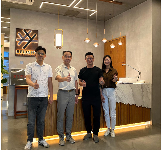 定制行業(yè)協(xié)會走訪神話照明記實